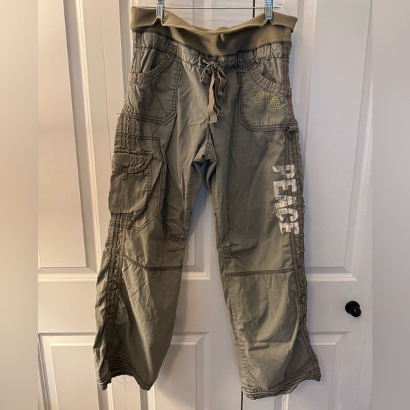 GAP Vintage Embroidered Olive Green Cargo Pants - Picture 1 of 11